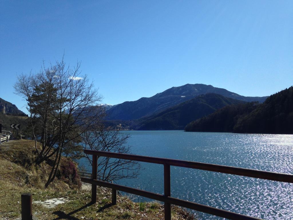 Hotel Sport Pieve Di Ledro Bagian luar foto