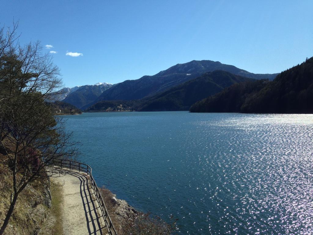 Hotel Sport Pieve Di Ledro Bagian luar foto