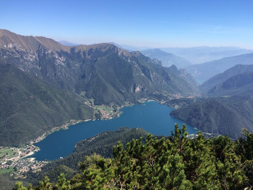 Hotel Sport Pieve Di Ledro Bagian luar foto